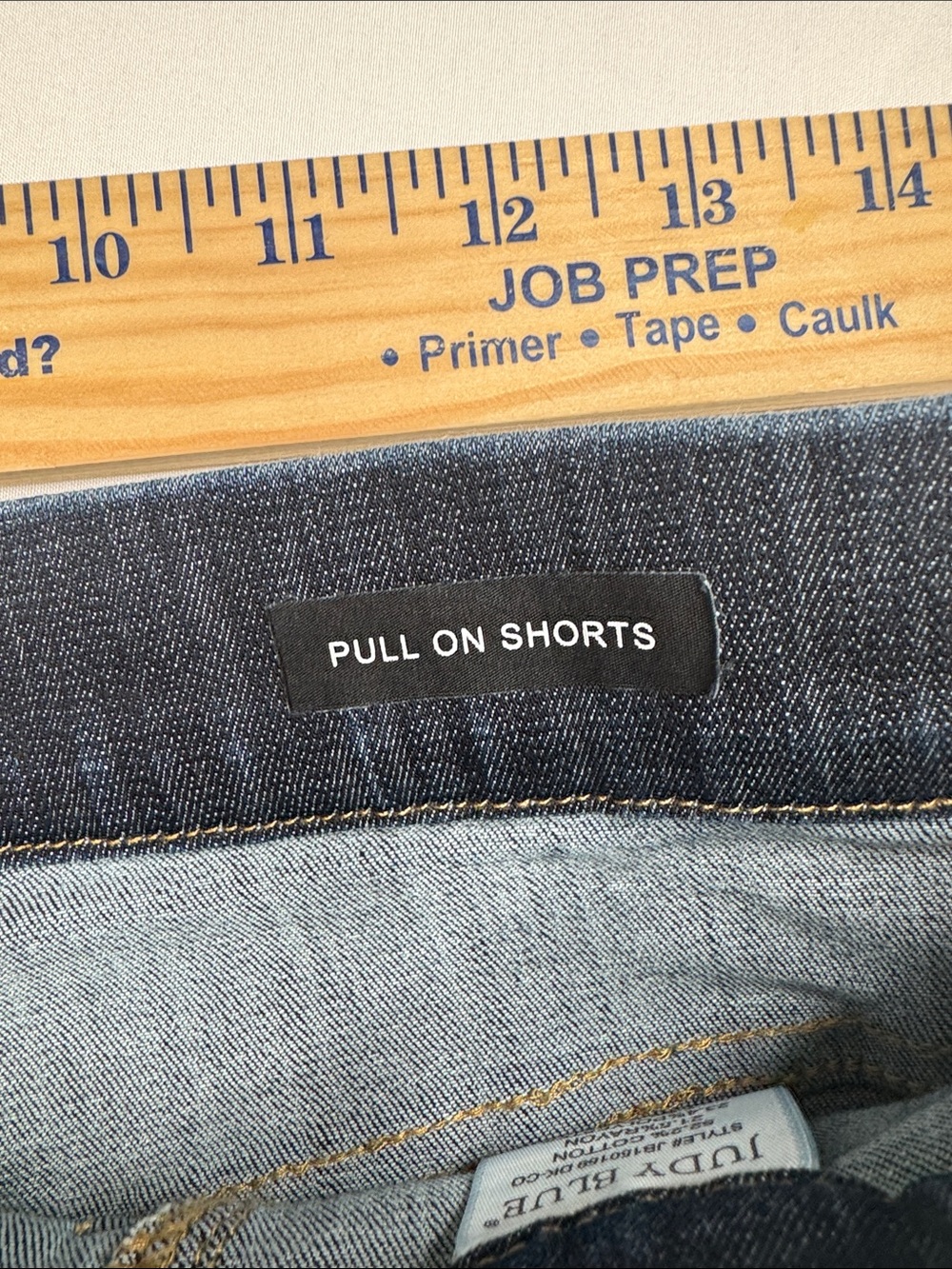 Judy Blue Dark Indigo Women's Denim Bermuda Shorts size large L pull on stretch - Picture 6 of 8